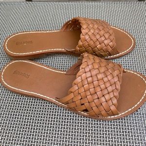 Soludos woven sandals, size 9, like new! Worn just a couple of times.